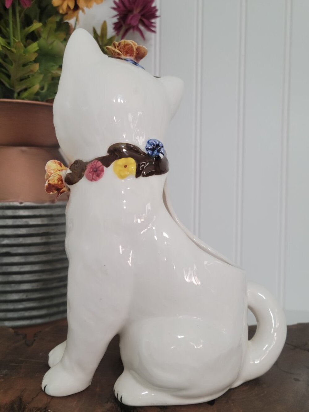 Vtg Retro Kitschy MCM Cottagecore White Ceramic Cat Kitten 3D Floral Planter - Picture 4 of 12